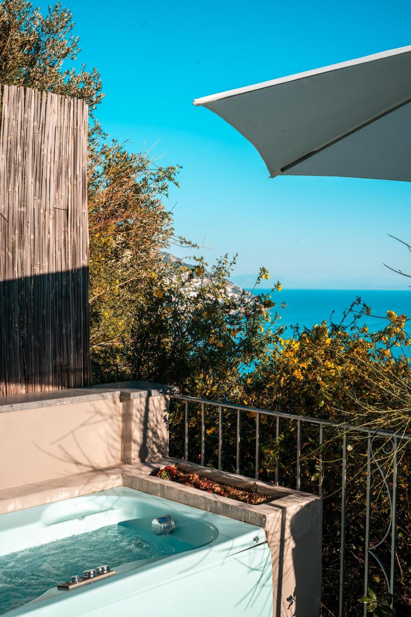 Villa Punta Del Sole Positano Exteriör bild